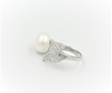 Flower pearl  Ring