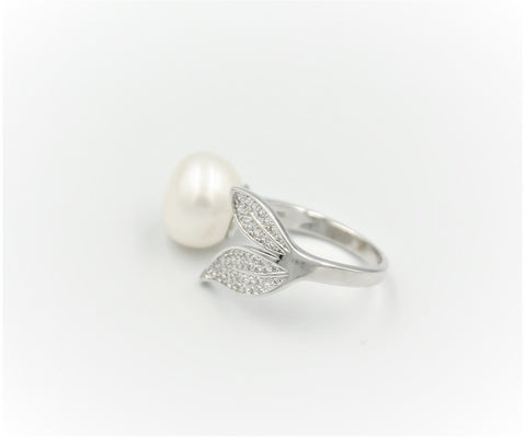 Flower pearl  Ring
