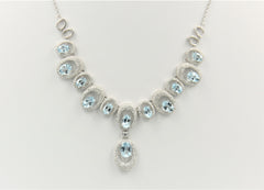 قلادة تشيكوسلوفاكيا السماء الزرقاء