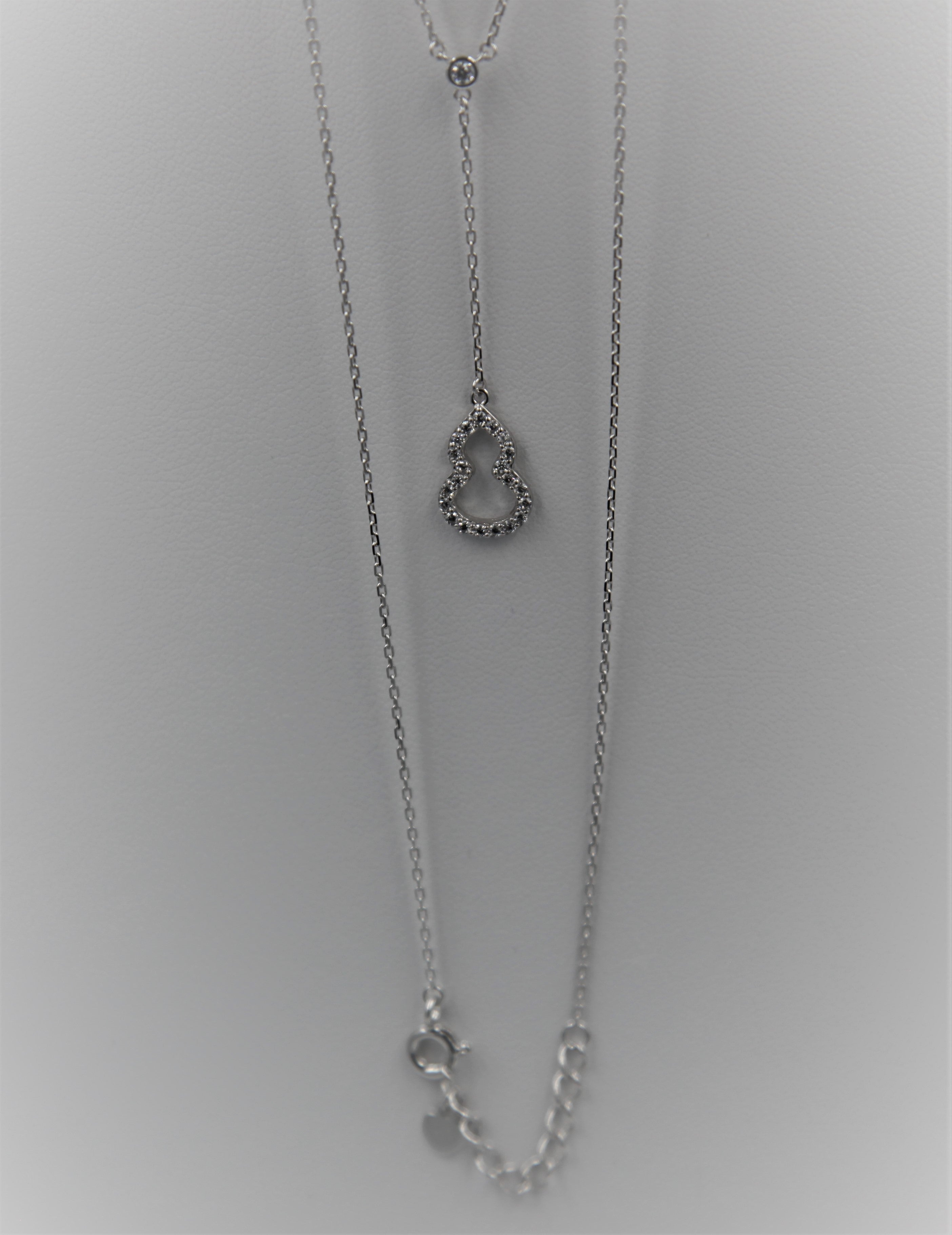 مجموعات قلادة فضية